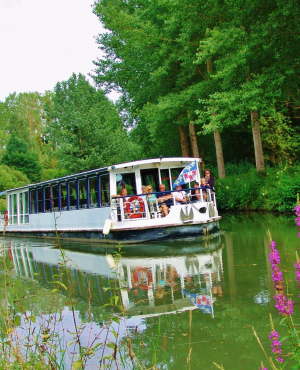 Croisière sur l'Ourcq et déjeuner guinguette