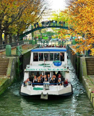 Paris Canal St Martin et Musée Grévin
